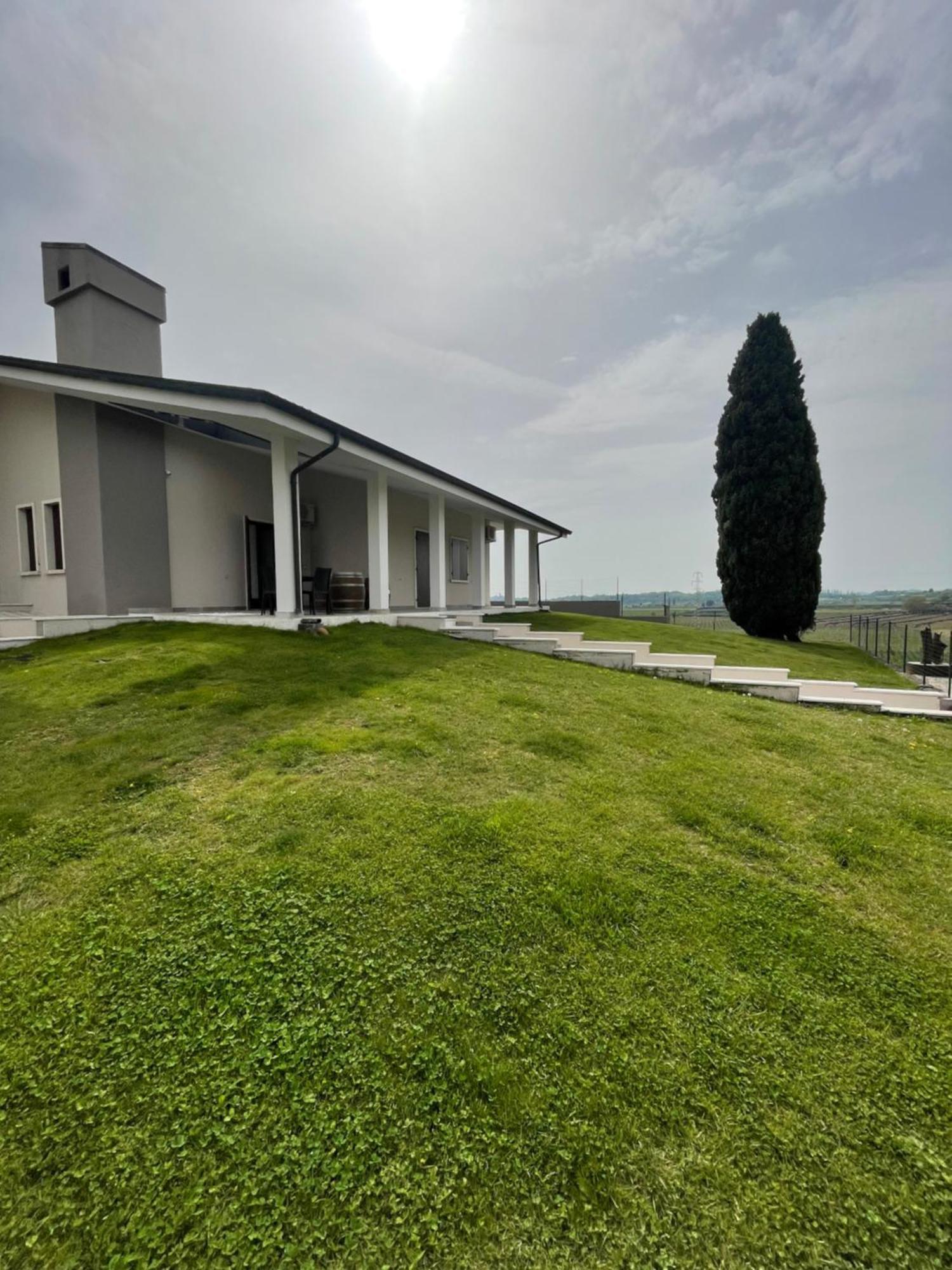 Gomes Comfort House 2 Valeggio sul Mincio Esterno foto